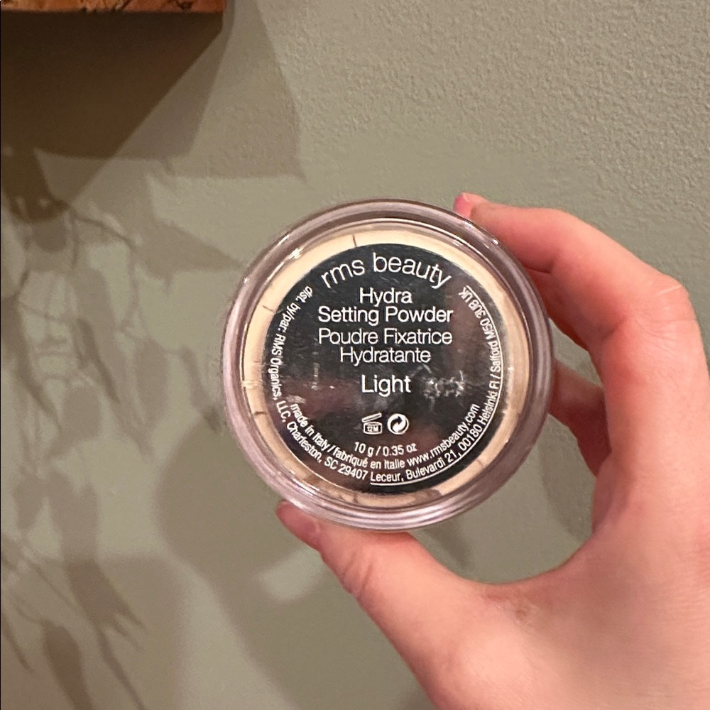 NEW ✨ RMS Beauty Cream Setting Powder - Picture 3 of 5